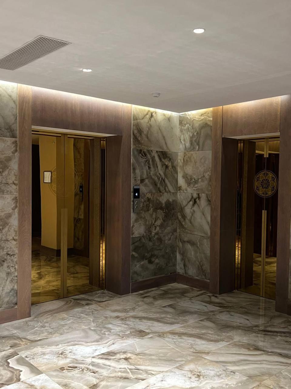 Sofia International Hotel บิชเคก ภายนอก รูปภาพ