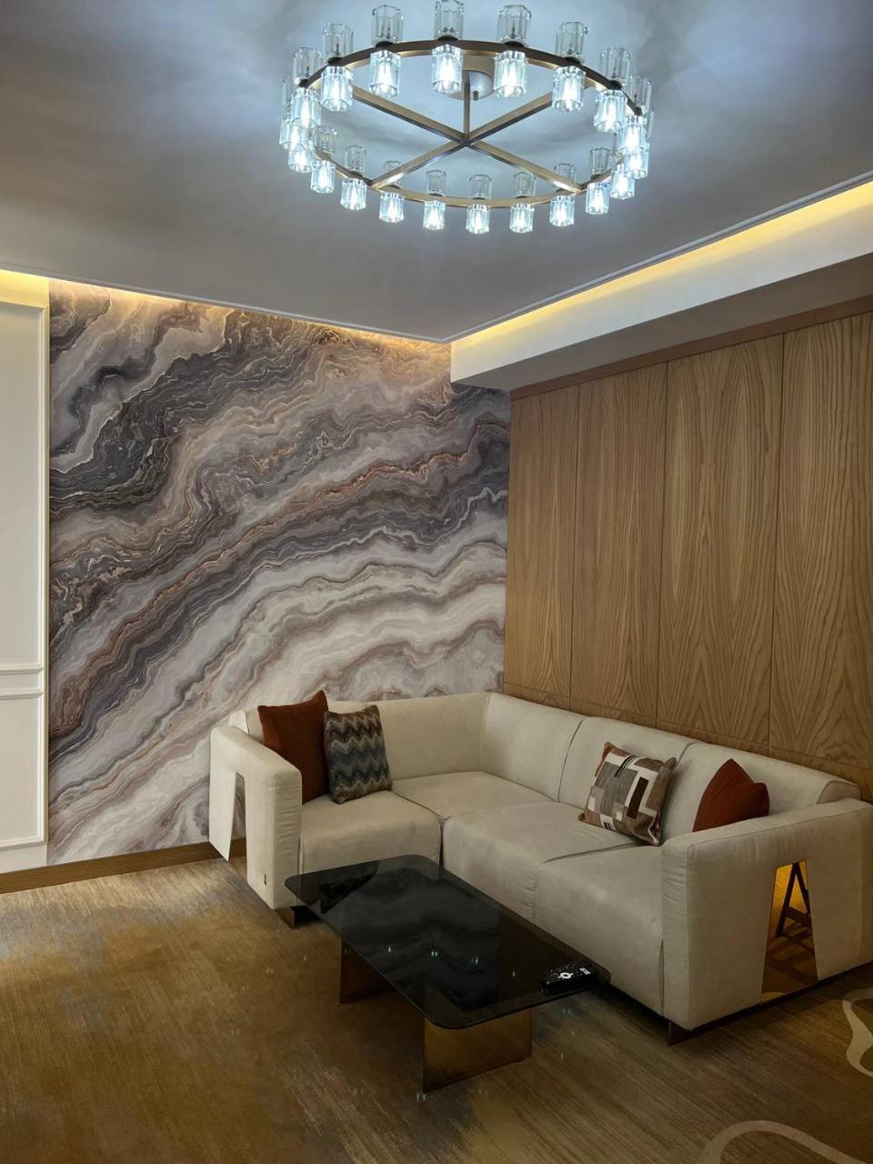 Sofia International Hotel บิชเคก ภายนอก รูปภาพ